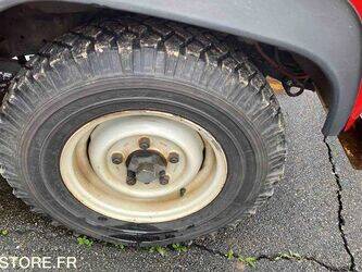 2001-land-rover-defender-1444395-46719716