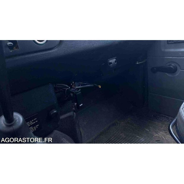 1999 Land Rover Defender-46719772