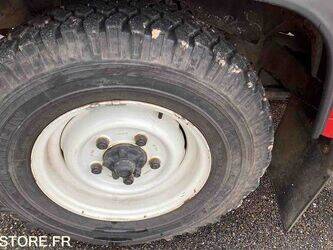 1999-land-rover-defender-1444398-46719788