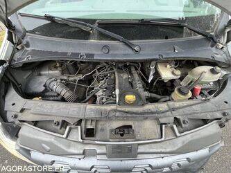 2012-renault-master-1444401-46719823