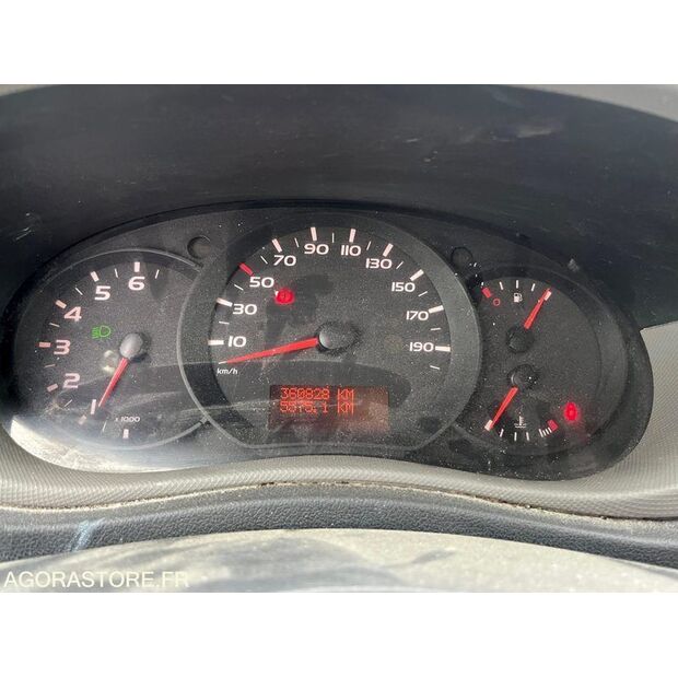 2012 Renault Master-46719828