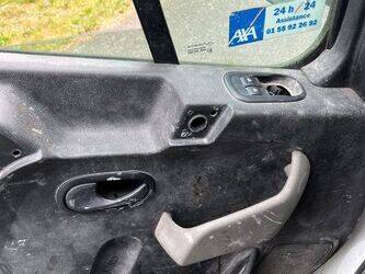 2012-renault-master-1444401-46719830