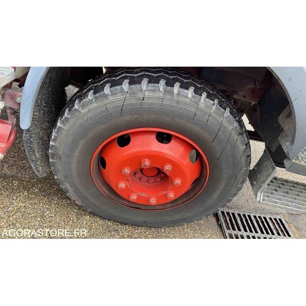 1998 Renault M210-46719857