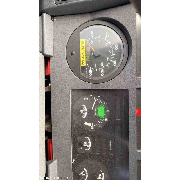 1998 Renault M210-46719861