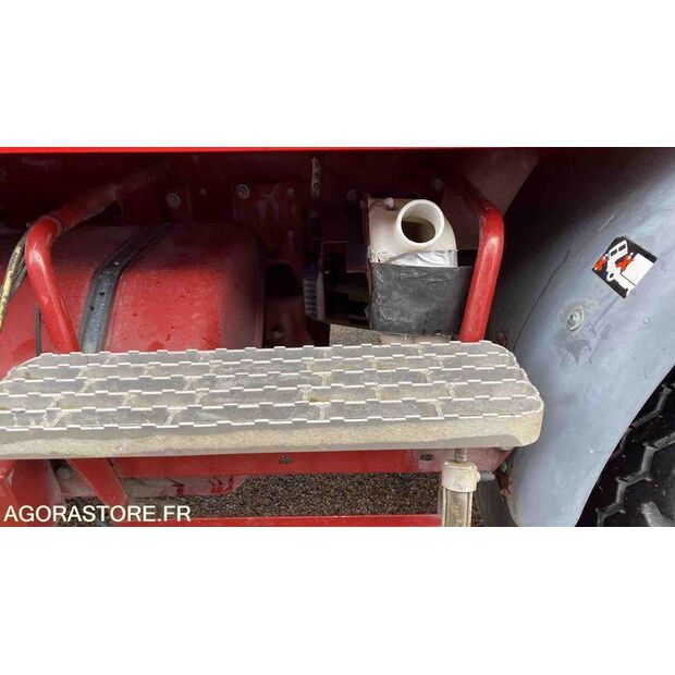 1998 Renault M210-46719862