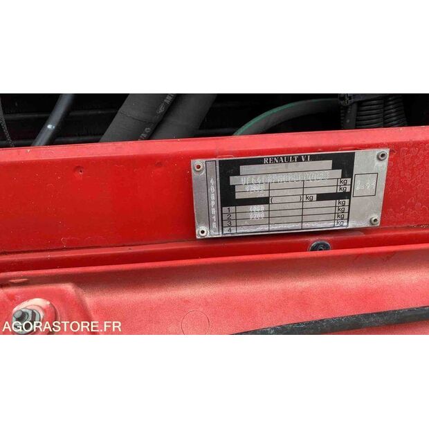 1998 Renault M210-46719865