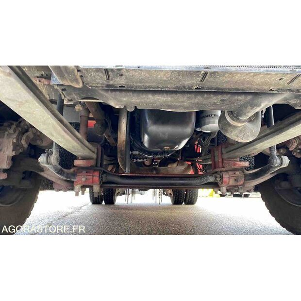 1998 Renault M210-46719879