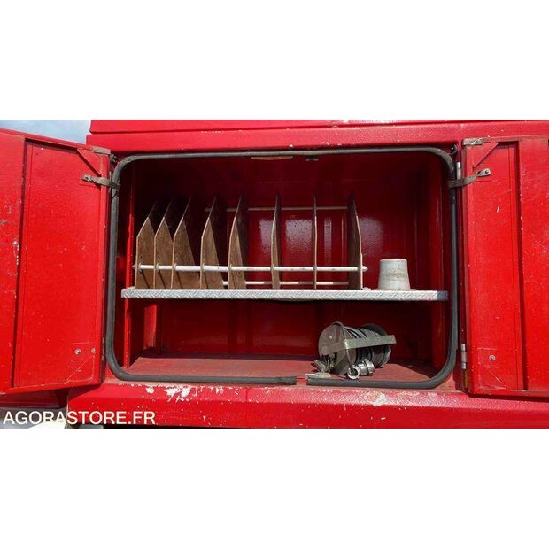 1999 Renault M210-46719907