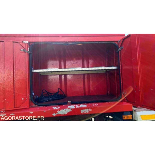 1999 Renault M210-46719913