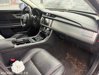 2016-jaguar-xf-1444406-46719942