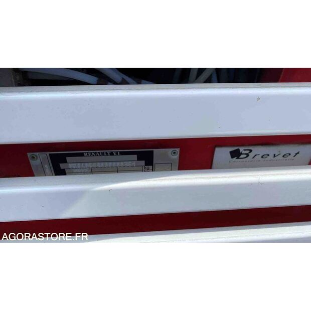 1998 Renault M210-46719963