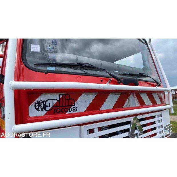 1998 Renault M210-46719969