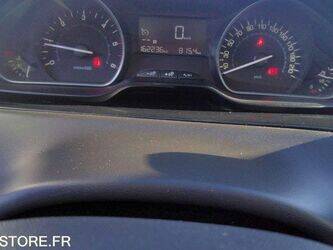 2019-peugeot-208-1444408-46720000