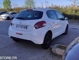 2019-peugeot-208-1444411-46720056