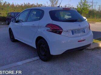 2019-peugeot-208-1444411-46720057