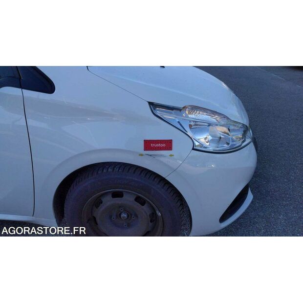 2019 بيجو 208-46720059