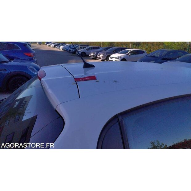 2019 بيجو 208-46720060