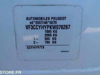 2019-peugeot-208-1444411-46720061