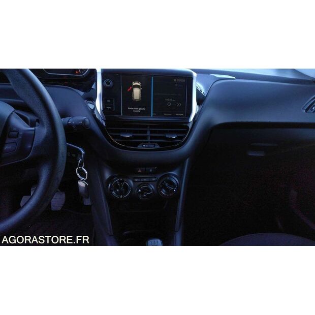 2019 بيجو 208-46720062