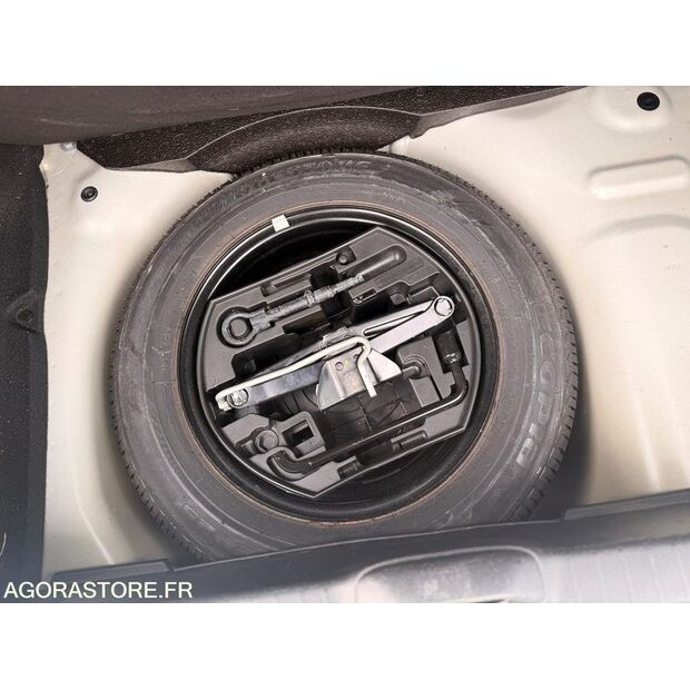 2014 بيجو 208-46720087