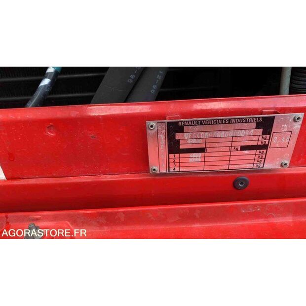 1997 Renault M210-46720130