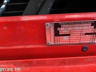 1997-renault-m210-1444414-46720130