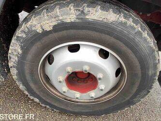 1997-renault-m210-1444414-46720131