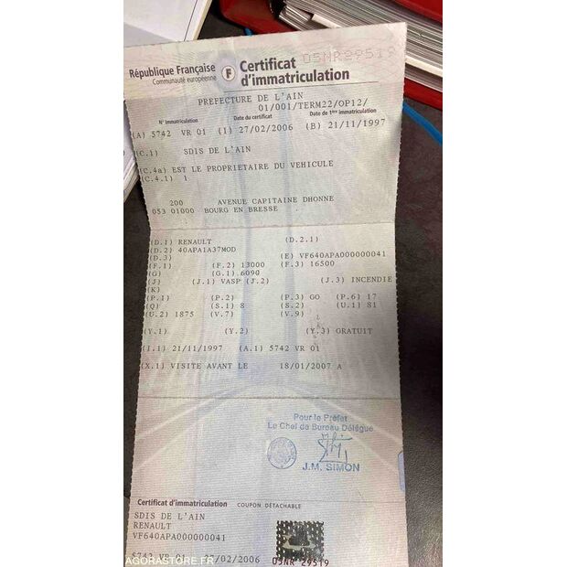 1997 Renault M210-46720137