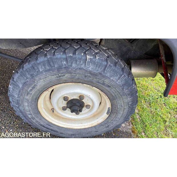 2000 Land Rover Defender-46720174