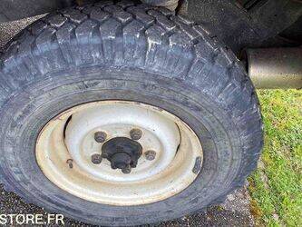 2000-land-rover-defender-1444415-46720174