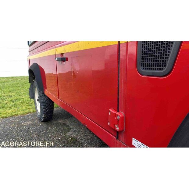 2000 Land Rover Defender-46720177