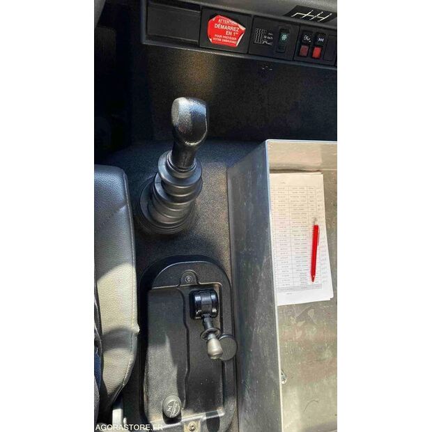 1999 رينو M210-46720236