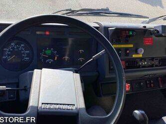 1999-renault-m210-1444418-46720246