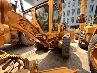 صورة ل كريدرات 2022 كاتربيلر 140G