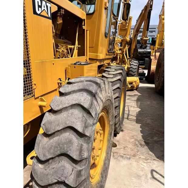 2022 كاتربيلر 140G-46720325