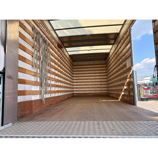 2015 Renault D-46720469