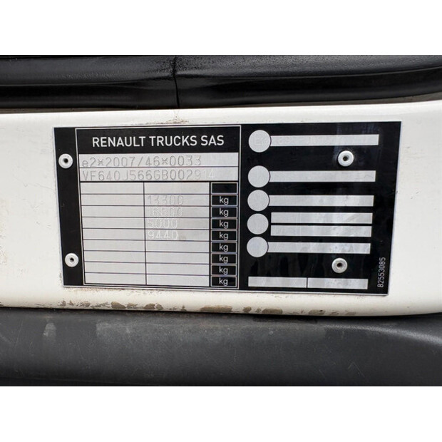 2015 Renault D-46720472