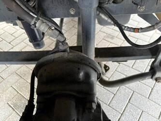 2015-renault-d-1444425-46720475