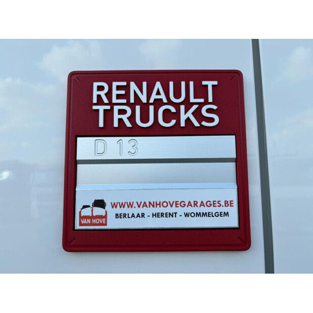 2015 Renault D-46720476