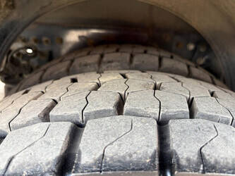 2015-renault-d-1444425-46720494