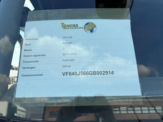 2015-renault-d-1444425-46720495