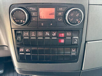 2017-man-tgx-18-480-1444426-46720522