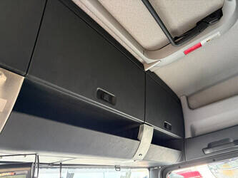 2017-man-tgx-18-480-1444426-46720527