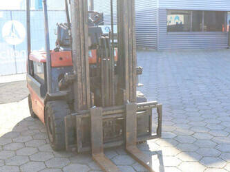 2001-toyota-fbmf25-1444427-46720560