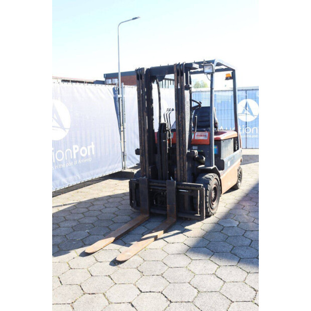 2001 Toyota FBMF25-46720562