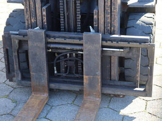 2001-toyota-fbmf25-1444427-46720564