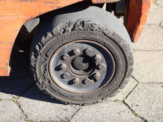 2001-toyota-fbmf25-1444427-46720568