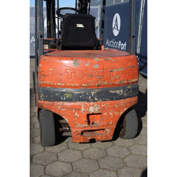 2001 Toyota FBMF25-46720569