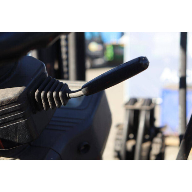 2001 Toyota FBMF25-46720578