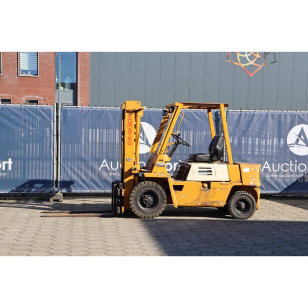 Komatsu FD20-7-46720595